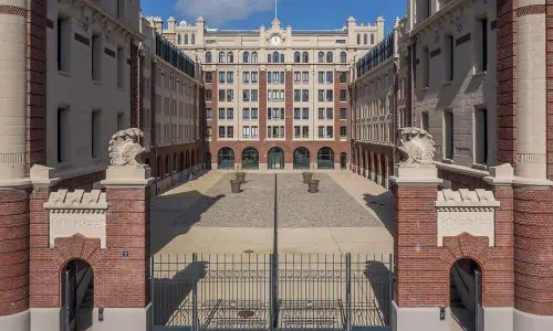 cour intérieure de la résidence le Blason, au Havre (76)